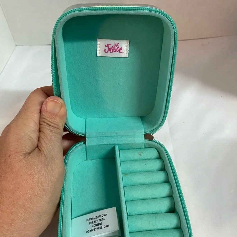 Justice Unicorn Jewelry zipper box (FH)